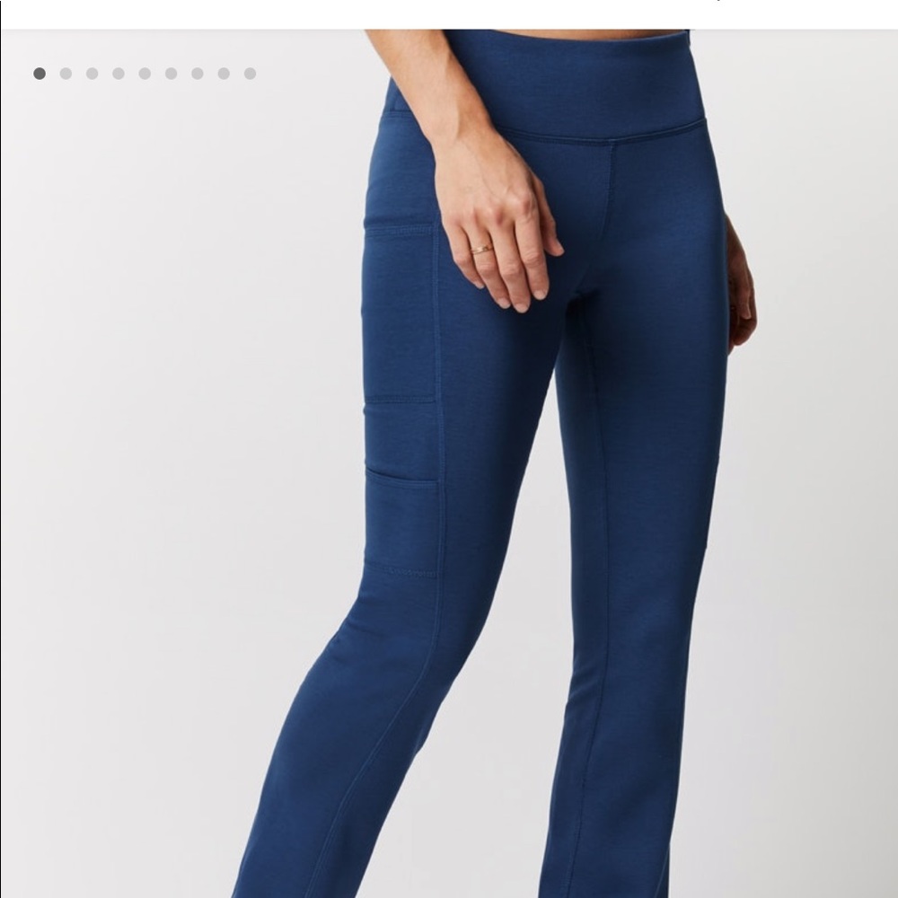 Jaanuu Navy Ponte Yoga Scrub Pants